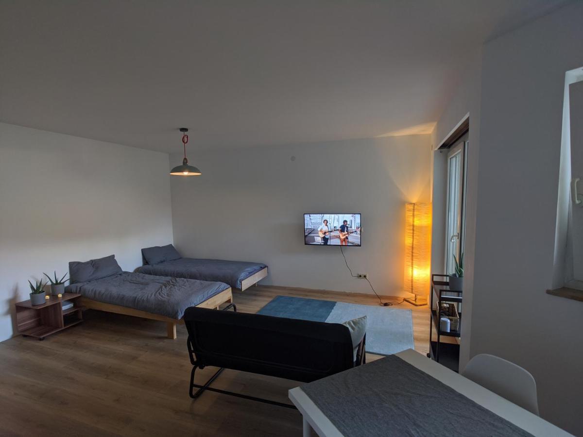 Ideales Messe Appartment 15Min Fahrtweg Kirchheim unter Teck Exteriér fotografie